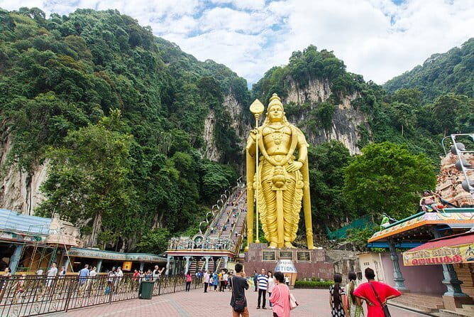 2 Days Private Vehicle With Driver -Explore Malaysia By Your Own Plans - Day One in Kuala Lumpur: Orientation Day in Private Comfort