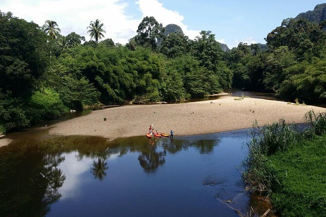3-in-1 Ultimate Borneo Expedition Adventure - 3-in-1 Borneo day in Kuching: what you’re really signing up for