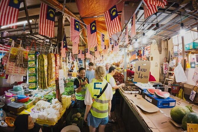 4-Hour Inspiring KL Cycling Tour - Stop 2: Bukit Bintang walkway and the KL you can feel