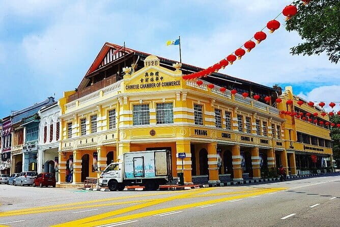 8 Hours of Penang Tour - Stop 2: Straits Heritage in George Town (UNESCO-linked antiques and collectables)