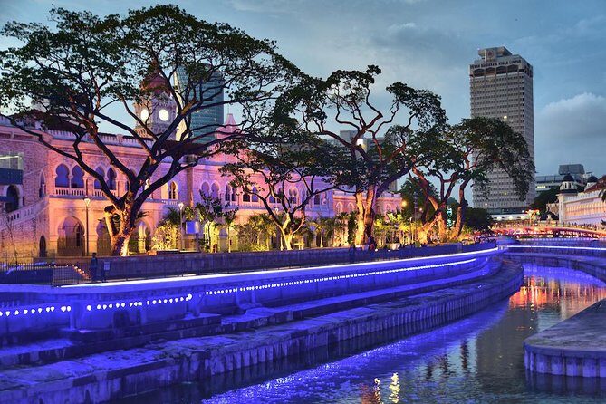 Aquaria KLCC Admission with Kuala Lumpur City Famous Landmarks - Price and value: does $73.53 per person make sense?