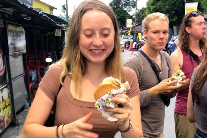 Authentic Malaysian Street Food Tour With 15+ Tastings Near KLCC - KLCC Park and Petronas Photos: Finish with Iconic Views