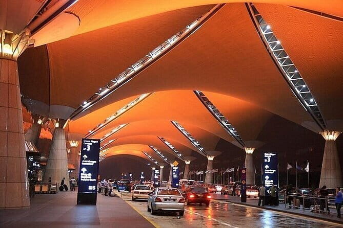 AVANI Sepang Goldcoast Resort Hotel To Kuala Lumpur International Airport KLIA KLIA2 Transfer - Drop-Off Clarity: Going to KLIA or KLIA2