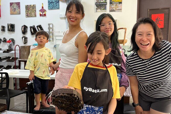 Batik Bag Painting Workshop by myBatik - What Happens After the Workshop: Café Time and a Batik Gallery