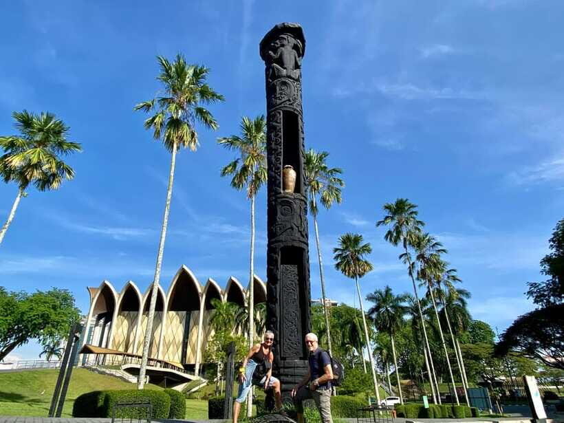 Best of Kuching: Heritage & Kampong Bike Tour - Past the river into kampongs: country paths and wooden bridges