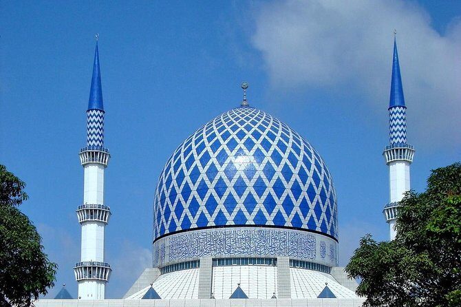 Blue Mosque And Batu Caves Tour - Shah Alam’s Blue Mosque: the big moments in 45 minutes
