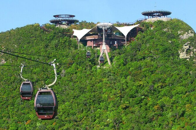 Cable Car and Oriental Village from Langkawi - Who should book this cable car + Oriental Village package
