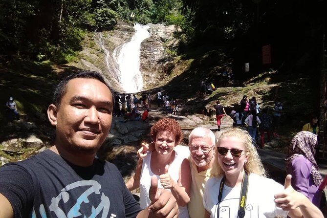 Cameron Highland Day Tour From Kuala Lumpur With Lunch Local food - Big Red Strawberry Farm: Farming With a Theme Park Touch