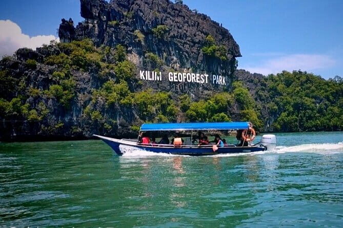 Combo Langkawi Cable Car & Sky Bridge With Mangrove Private Boat - Fast-lane Langkawi Skycab: 708 m of sky views