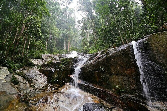 Countryside Tour Waterfall, Hot Springs & Batu Caves With Lunch - East Coast Batik (Batik CHONG): a quick craft stop that still teaches