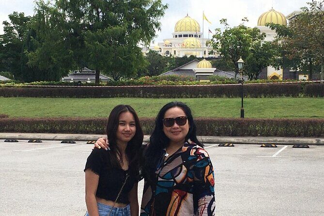 Cruise Shore Excursions: Port Klang - Batik at East Coast Batik Sdn Bhd: cloth design you can picture
