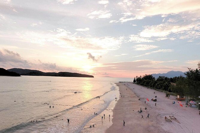 Customize Langkawi Full Day Tour (8 hrs-Private Tour) - Atma Alam Batik Village: A Craft Stop That Sets the Tone