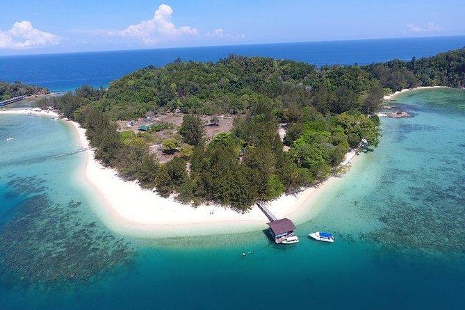 Dinawan Private Island Hopping by Speedboat from Kota Kinabalu Include Lunch - Dinawan Private Island: what makes the day feel special