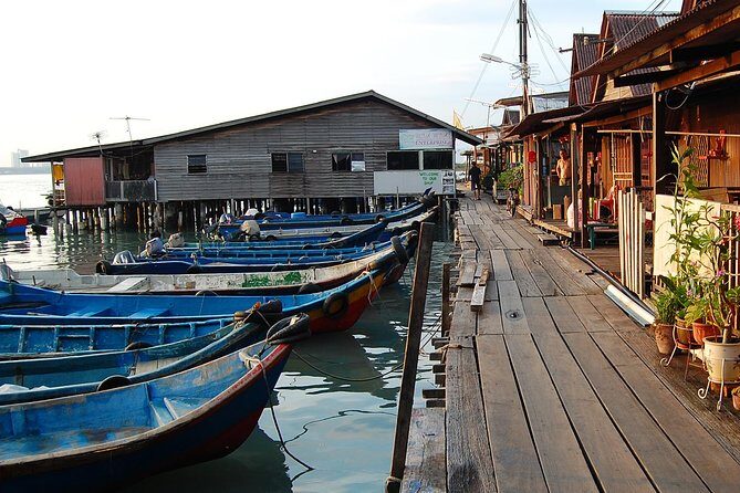 Discover Penang in Half a Day: Culture, Heritage & City Sights - Chew Jetty: the waterfront stop that changes the mood