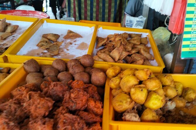 Discoveries through the Plate in Malaysia - What You Actually Eat: Indigenous, Street, and Traditional