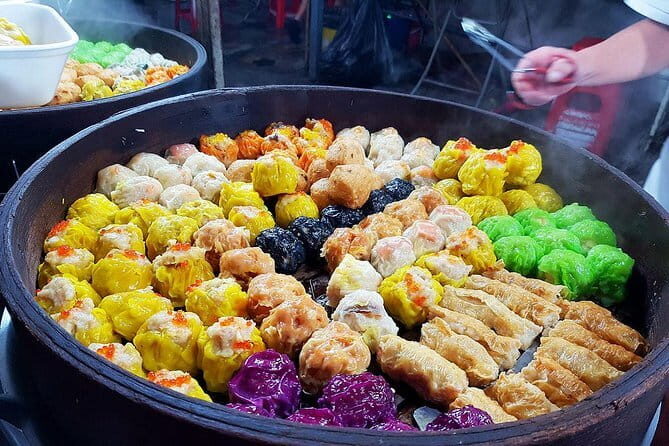 Eat Like a Local in Kuala Lumpur - Should you book Eat Like a Local in Kuala Lumpur?