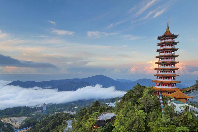 Escape to Genting Highlands: Day Tour with Scenic Cable Car Ride - Getting out of Kuala Lumpur without the hassle