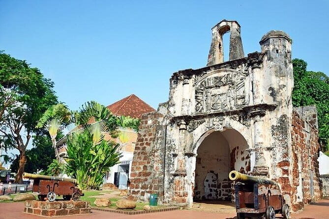 Exclusive Malacca Private Tour - Getting picked up at Grand Mercure Hotel and rolling into Malacca