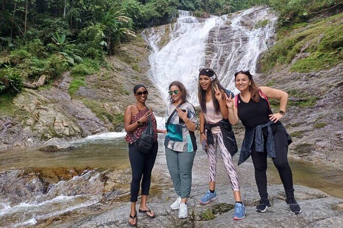 Explore Cameron Highlands: Full-Day Tour with Scenic Batu Caves - Tea estate highlights: BOH Tea Estate plus the Cameron Valley stops