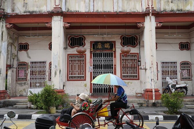 Explore Penang Your Way: Tailor-Made Private Guided Tour 4-10 Hrs - Chew Jetty: A Walk Over the Water and Into Clan Life