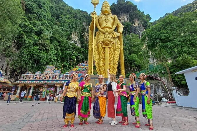 Fireflies Kuala Selangor & Batu Caves (With Fireflies Tickets) - Bukit Melawati: monkeys, photos, and a change of scenery