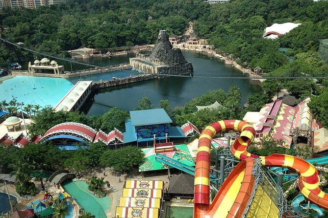 First Day : Arrival Transfer with Batu Caves Highlights Tour - Batu Caves: 272 Steps, Three Caverns, and Lord Murugah