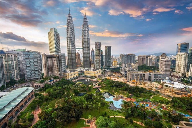 First Day : Arrival Transfer with Batu Caves Highlights Tour - Time, Timing, and Traffic: How the 4h30 Plan Actually Feels