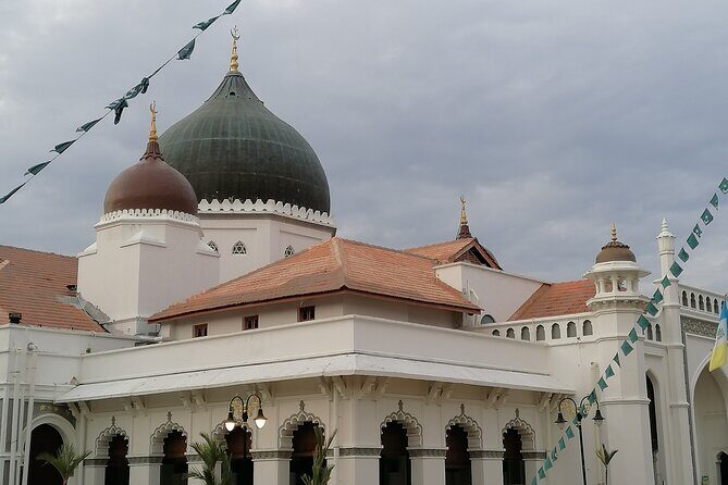 Flexible George Town half day tour - Pulau Tikus Temples: Wat Chayamangkalaram and Wat Dharmikarama in One Half Day