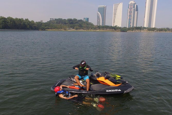 Flyboard Experience - SINGLE (30mins flight) - The pre-flight safety briefing: short, practical, and not the boring kind