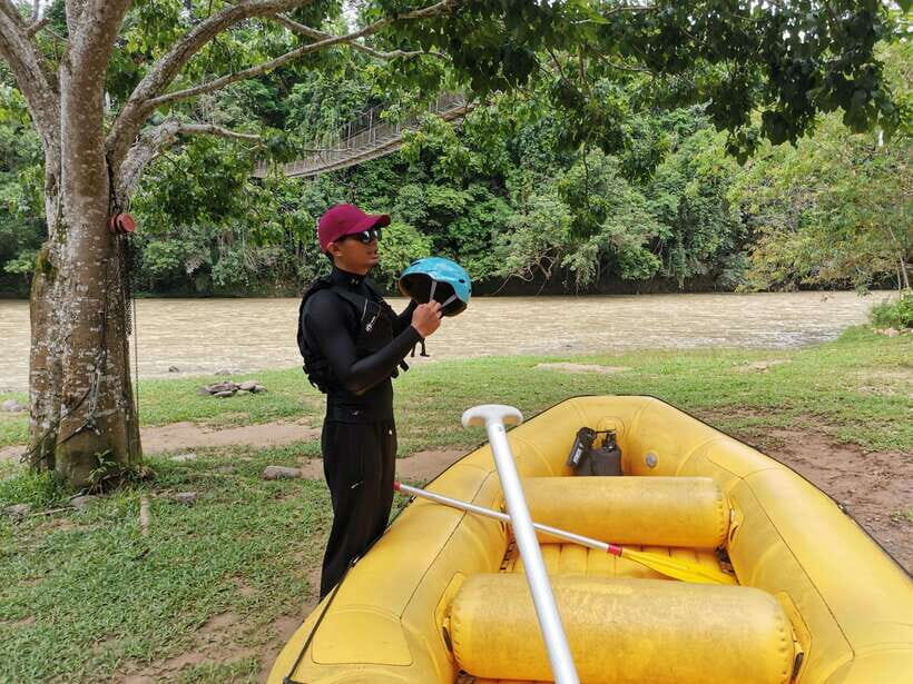 From Kota Kinabalu : Kiulu White Water Rafting Tour + meal - Safety and Instructors: Clear Guidance That Makes Level 1–2 Feel Trustworthy