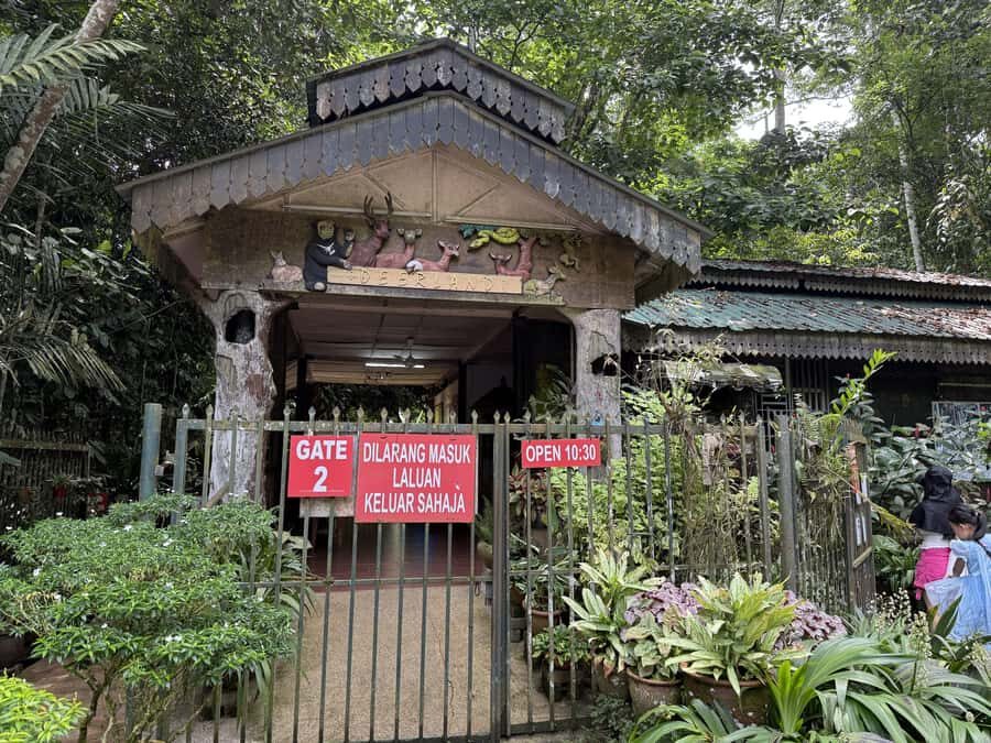 From Kuala Lumpur: Kuala Gandah Elephant Sanctuary Day Trip - Elephant Bathing Fees and On-Site Extras: What to Budget