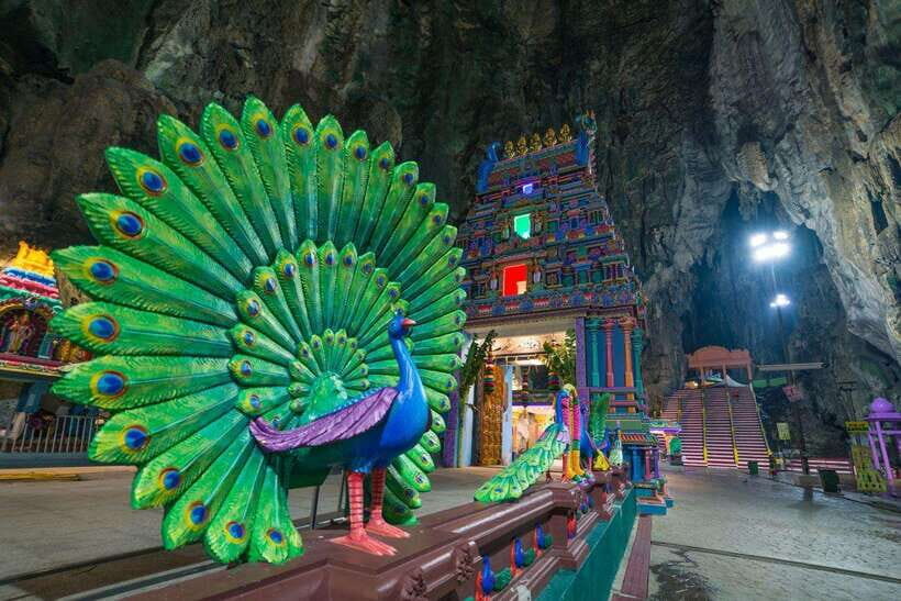 From Kuala Lumpur: Private Batu Caves Cultural Tour - Batik Factory Stop at East Coast Batik (Batik CHONG)