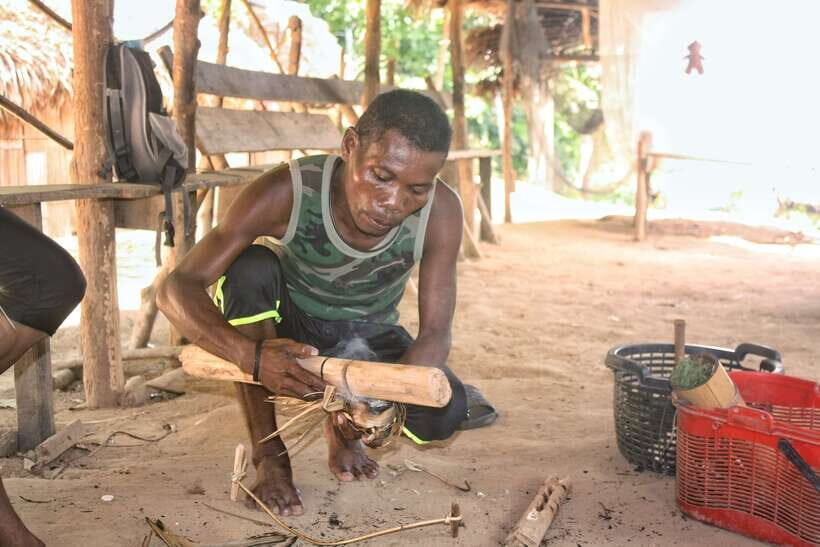 From Kuala Lumpur: Taman Negara National Park Trek Day Tour - Bateq Nigerito Orang Asli village visit: culture with context, not a museum show