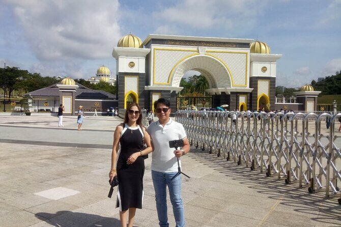Full-Day Kuala Lumpur Sightseeing Tour - Royal Selangor pewter and East Coast Batik: practical culture stops