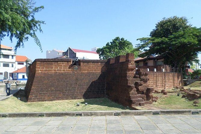Full-Day Malacca City Tour - A Famosa and Porta de Santiago: Portugal’s fort legacy
