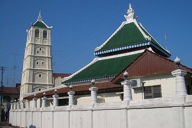 Full-Day Malacca City Tour from Kuala Lumpur - Cheng Hoon Teng Temple: three doctrines, lived-in worship