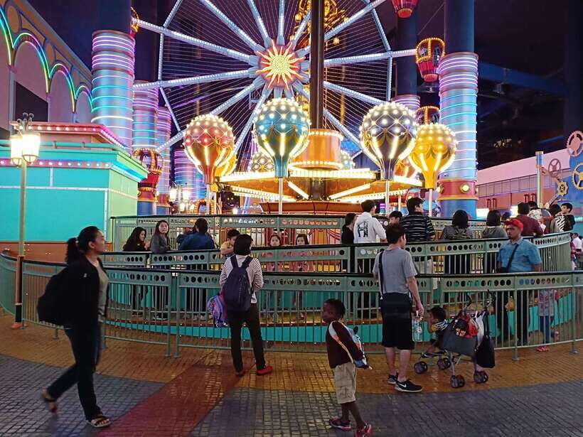 Genting Highland: Private Day Trip from Kuala Lumpur - The resort day: Casino de Genting, shopping, and what 1 hour really means