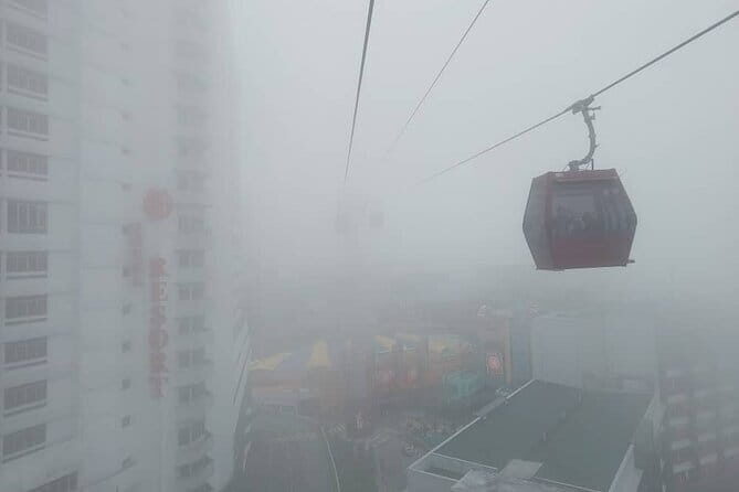 Genting Highlands & Batu Caves Include Cable Car Tickets - Genting Strawberry Leisure Farm: hydroponic strawberries and gardens