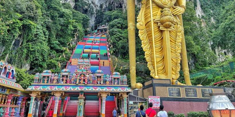 Genting Highlands Tour with Cable Car - Skyway To the Clouds: The Cable Car Moment