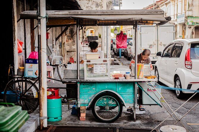 Good Morning Penang Food Tour with 15+ Tastings - How the guide turns food stops into real understanding