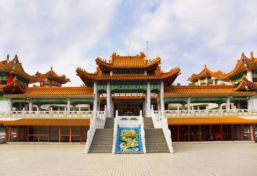 Half-Day Kuala Lumpur Exploration Tour - Merdeka Square and independence symbolism: more than just a pretty stop