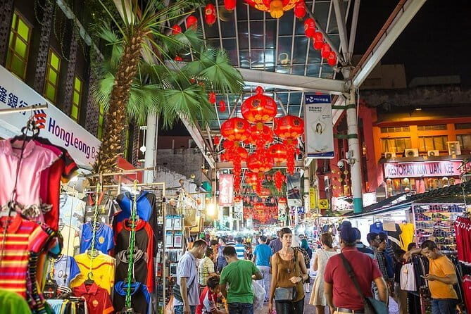 Half Day Private Cultural Discovery in Kuala Lumpur - Little India in Brickfields: finishing with color and choice