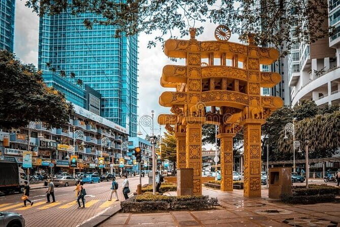 Harmony & Cultural Night Tour - Stop: The River of Life at the Klang and Gombak junction