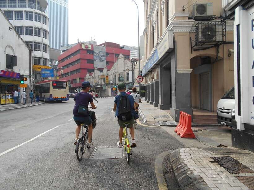 Hidden Kuala Lumpur: 4-Hour Bike Tour - Pedaling from City Sights into Real Neighborhood Kuala Lumpur