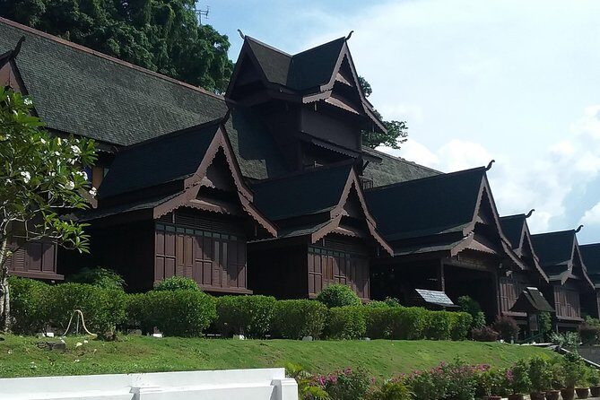 Historical Malacca Day Trip from Kuala Lumpur - Price and logistics: what you get for $85
