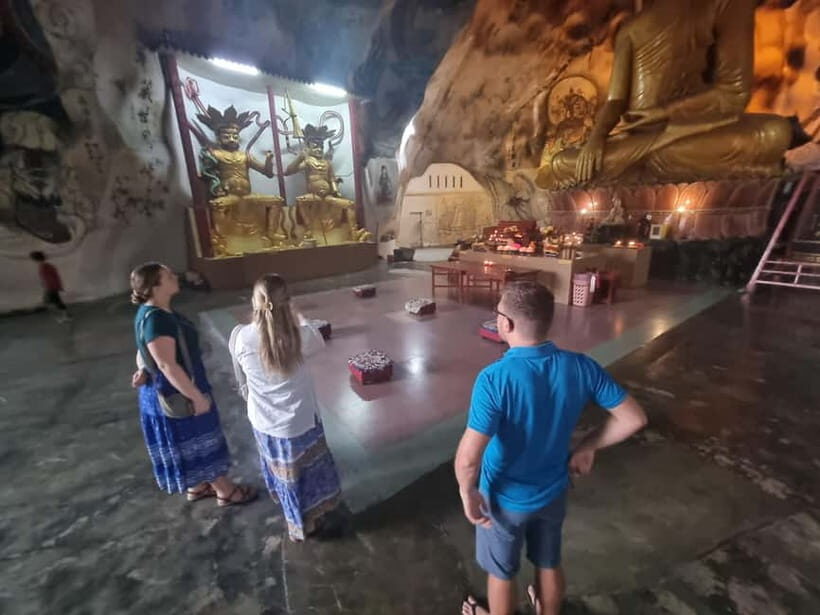 Ipoh Cave Temples Tours - Hotel Pickup, Local Breakfast, and the Calm Start