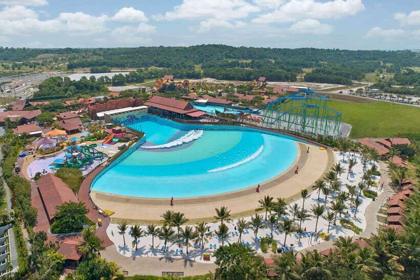 Johor: Adventure Waterpark Desaru Coast Entry Ticket - Desaru Coast water thrills in one day