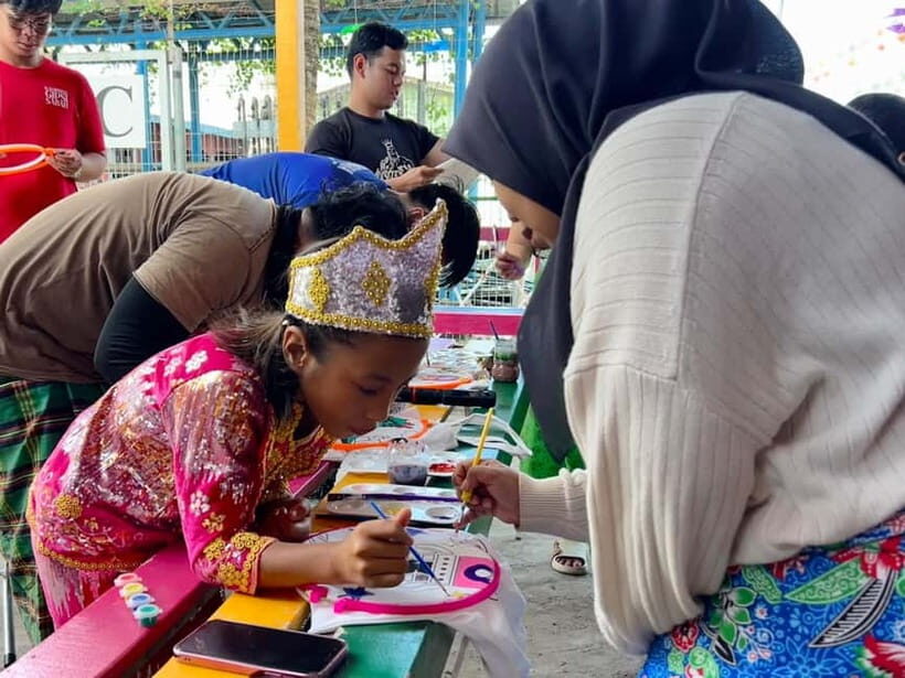 KAMPUNG GIPSI-DAY TRIP TO BAJAU HEAVEN FREE NASIGORENG & TEH - Welcome drink, history talk, and Q&A that feels respectful