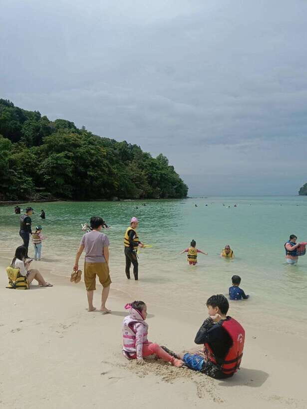Kota Kinabalu: Manukan & Sapi Islands Snorkeling with Lunch - Should you book it? My decision guide for Manukan and Sapi