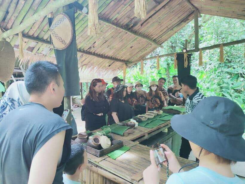 Kota Kinabalu: Mari Mari Cultural Village Tour - Food stop at the village: lunch vs. high tea